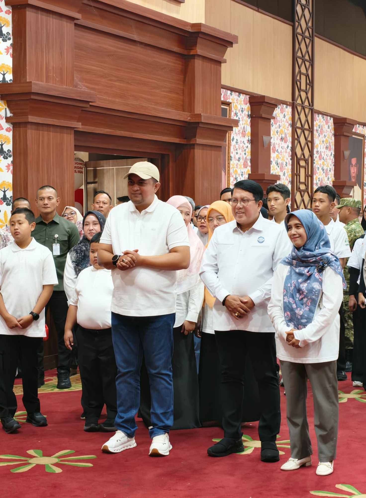 Menghadiri acara Hari Anak Nasional Tahun 2026, di Gedung Tegar Beriman Pemkab Bogor